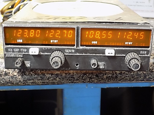 069-1024-31 King - KX-155 NAV/COMM 14 volt with Glideslope Receiver 760 COMM